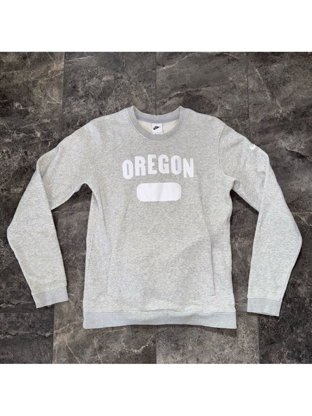 Nike University of Oregon Ducks Gray Sweatshirt With Pockets Size Small NWOT
